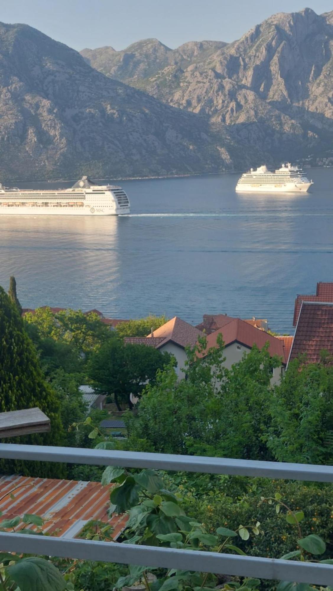 Apartment Marija Kotor Luaran gambar