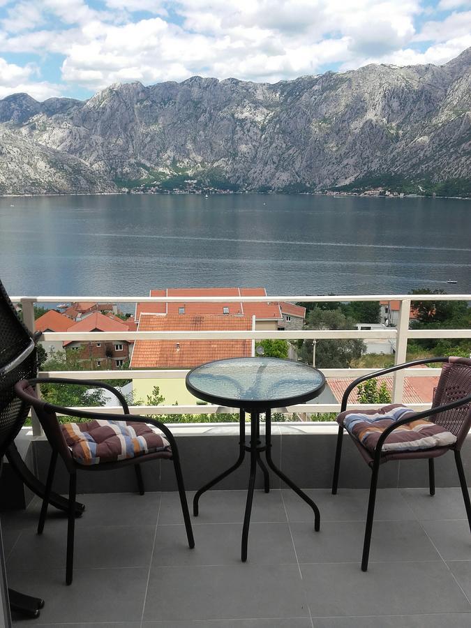 Apartment Marija Kotor Luaran gambar